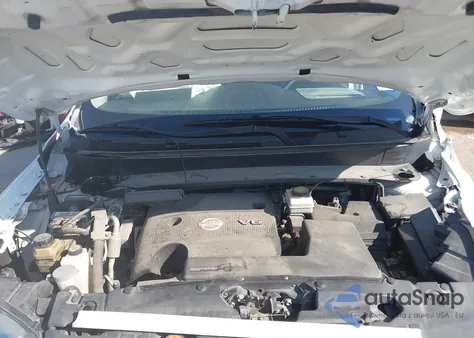 2016 Nissan Pathfinder Platinum/S/Sl/Sv z USA, uszkodzony, nr VIN 5N1AR2MN3GC605484